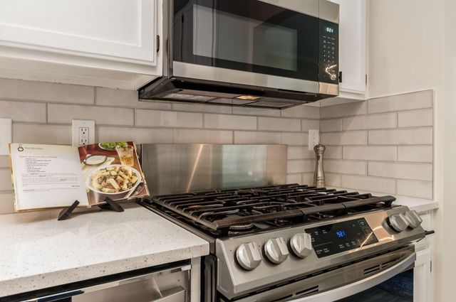 6286 Worsham Way, Dublin, OH 43016