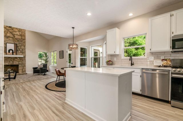6286 Worsham Way, Dublin, OH 43016