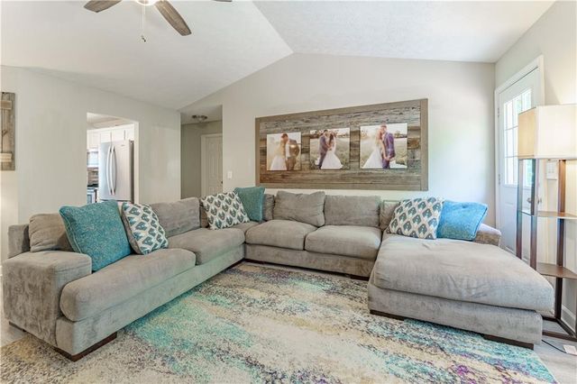 1412 Elliotts Lane, Auburn, GA 30011