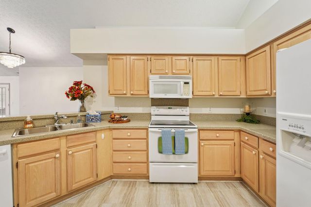 3801 Orchard Way, Powell, OH 43065