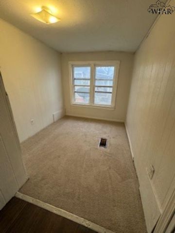 1106 TAYLOR STREET, Wichita Falls, TX 76309