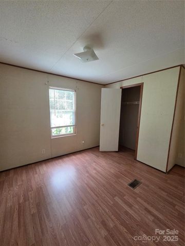 117 Nakoma Place, Whittier, NC 28779