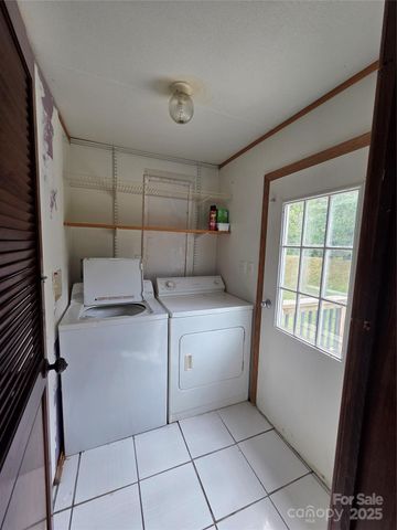 117 Nakoma Place, Whittier, NC 28779