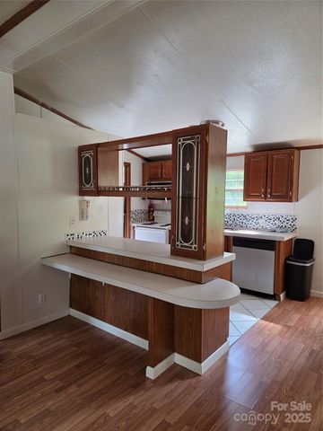 117 Nakoma Place, Whittier, NC 28779