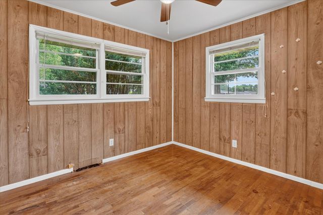 227 Eastlawn, Parma Vlg, MI 49269