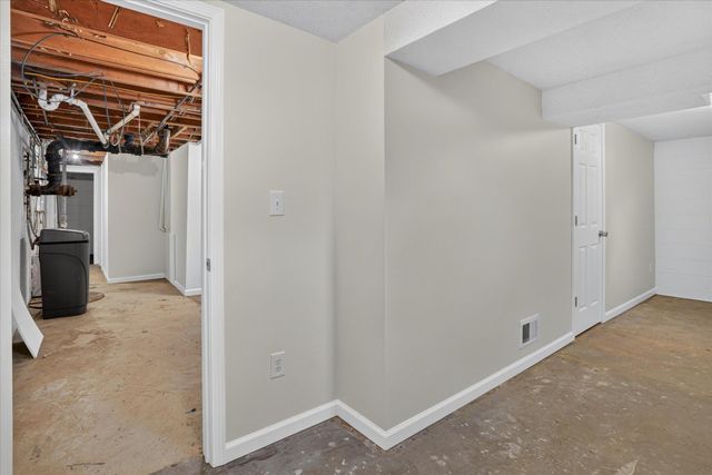 227 Eastlawn, Parma Vlg, MI 49269
