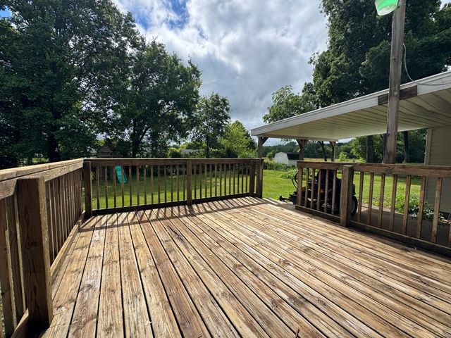 227 Eastlawn, Parma Vlg, MI 49269