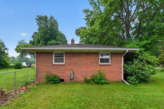 227 Eastlawn, Parma Vlg, MI 49269