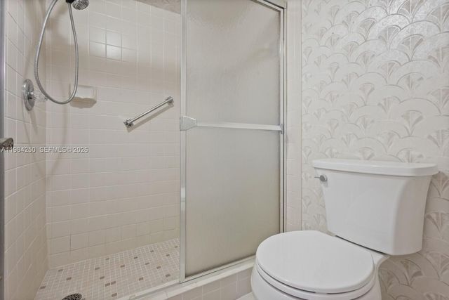 4965 E Sabal Palm Blvd 207, Tamarac, FL 33319