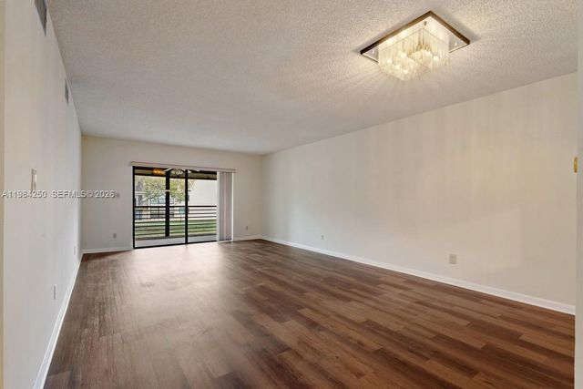 4965 E Sabal Palm Blvd 207, Tamarac, FL 33319