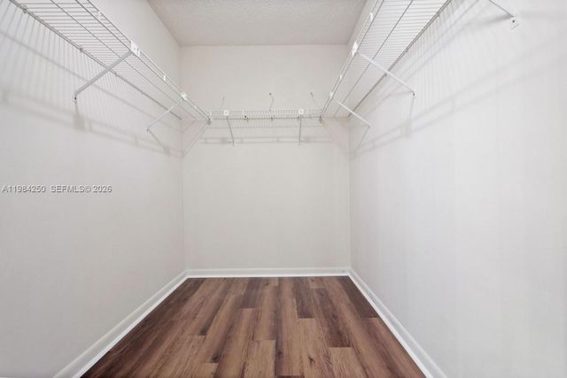 4965 E Sabal Palm Blvd 207, Tamarac, FL 33319