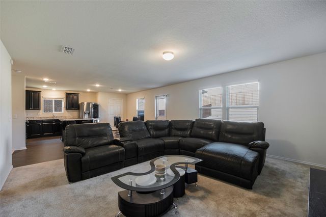 1233 Trace Drive, Aubrey, TX 76227