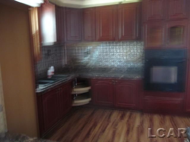 3376 W Temperance Road, Lambertville, MI 48144