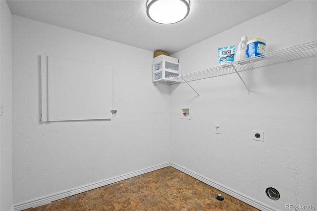 7123 Pine Hills Way, Littleton, CO 80125