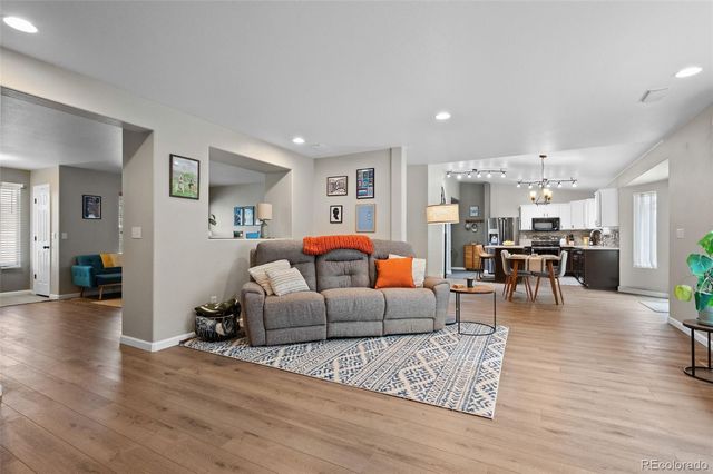 7123 Pine Hills Way, Littleton, CO 80125