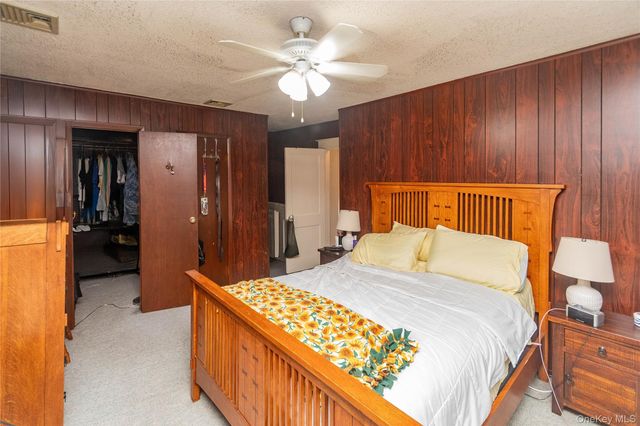 69 Washington Avenue, Kingston, NY 12401