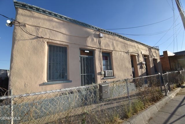 1526 LADRILLO Place, El Paso, TX 79901