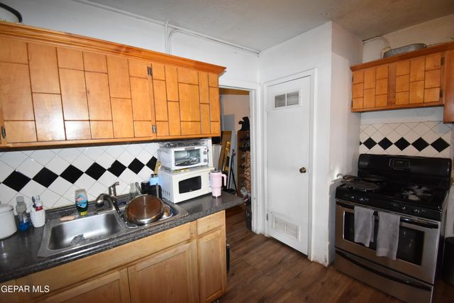 1526 LADRILLO Place, El Paso, TX 79901