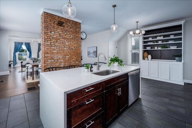1322 Oak Street, Columbus, OH 43205