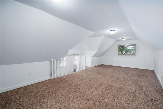 1322 Oak Street, Columbus, OH 43205