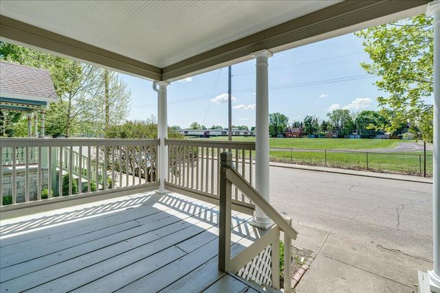 1322 Oak Street, Columbus, OH 43205
