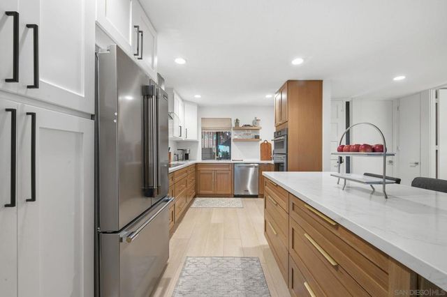 2928 Lawrence, San Diego, CA 92106