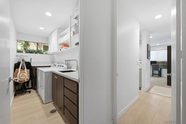 2928 Lawrence, San Diego, CA 92106