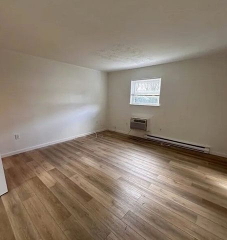 31 Vine St 10, Weymouth, MA 02188