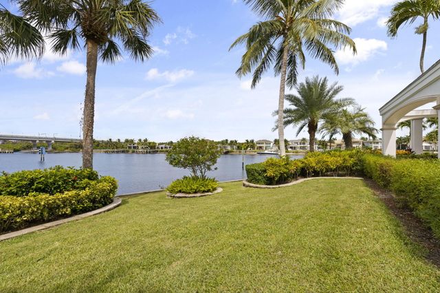 2435 Snook Trail, Palm Beach Gardens, FL 33410