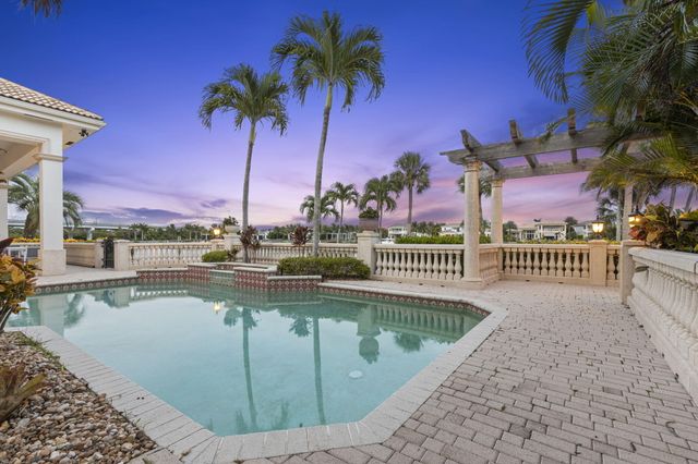 2435 Snook Trail, Palm Beach Gardens, FL 33410