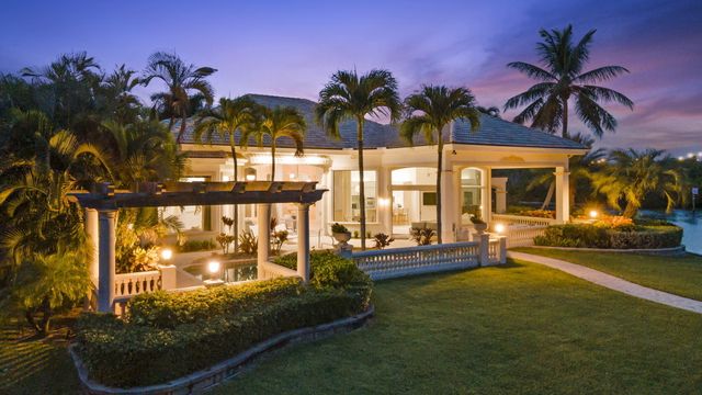 2435 Snook Trail, Palm Beach Gardens, FL 33410