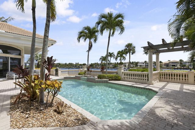 2435 Snook Trail, Palm Beach Gardens, FL 33410