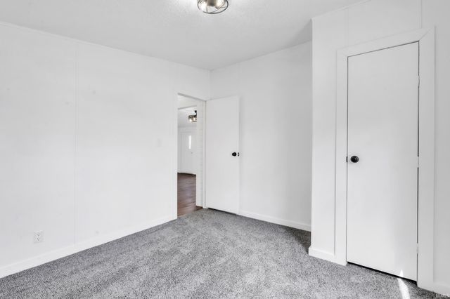 56 W Waldron Lake Drive, Wawaka, IN 46794