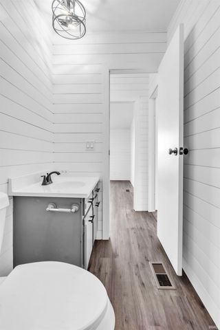 56 W Waldron Lake Drive, Wawaka, IN 46794