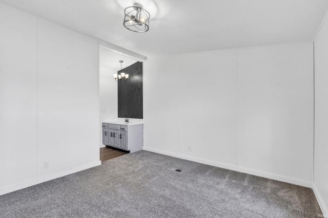 56 W Waldron Lake Drive, Wawaka, IN 46794