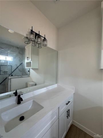 1205 S Waterfall Avenue, Edinburg, TX 78539