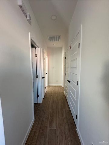 1205 S Waterfall Avenue, Edinburg, TX 78539