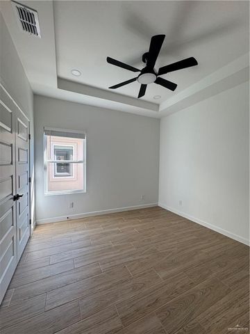 1205 S Waterfall Avenue, Edinburg, TX 78539