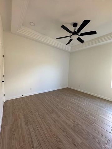 1205 S Waterfall Avenue, Edinburg, TX 78539