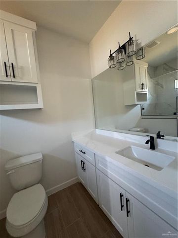 1205 S Waterfall Avenue, Edinburg, TX 78539