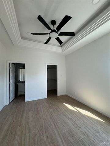 1205 S Waterfall Avenue, Edinburg, TX 78539