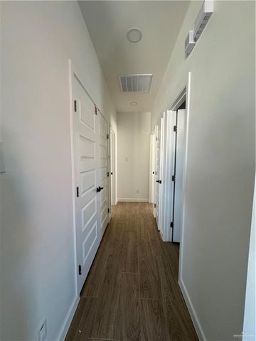 1205 S Waterfall Avenue, Edinburg, TX 78539