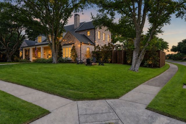 3205 Canyon Creek Drive, Richardson, TX 75080