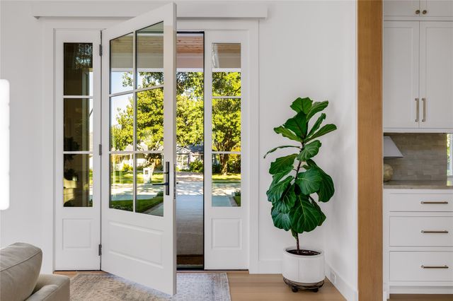 3205 Canyon Creek Drive, Richardson, TX 75080