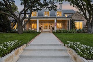 3205 Canyon Creek Drive, Richardson, TX 75080