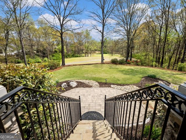 2279 Weeping Oak Drive, Braselton, GA 30517