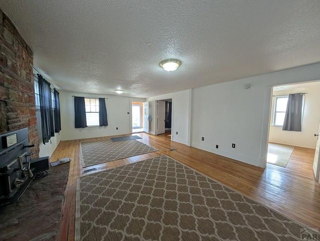 215 W Topeka Ave, Trinidad, CO 81082