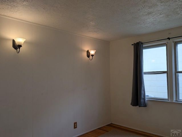 215 W Topeka Ave, Trinidad, CO 81082