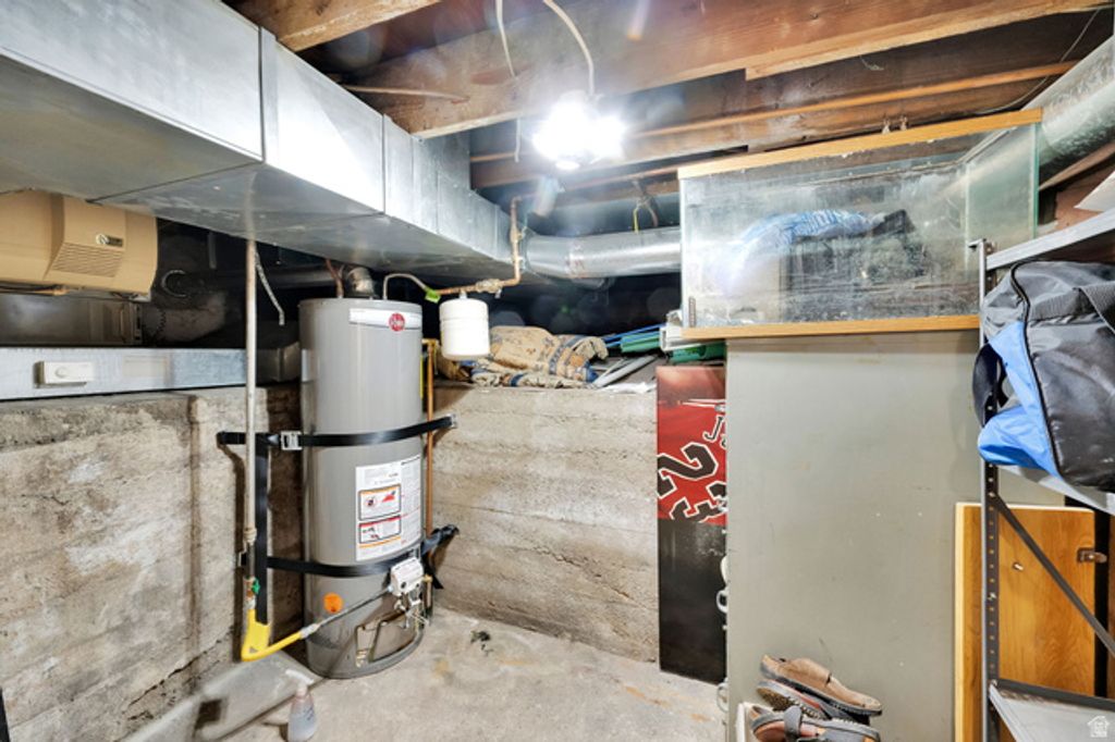 Image 22 of property listing at 1024 E RAMONA AVE, Salt Lake City, UT 84105