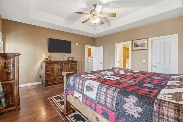 10 Radcliffe Drive, Bella Vista, AR 72714